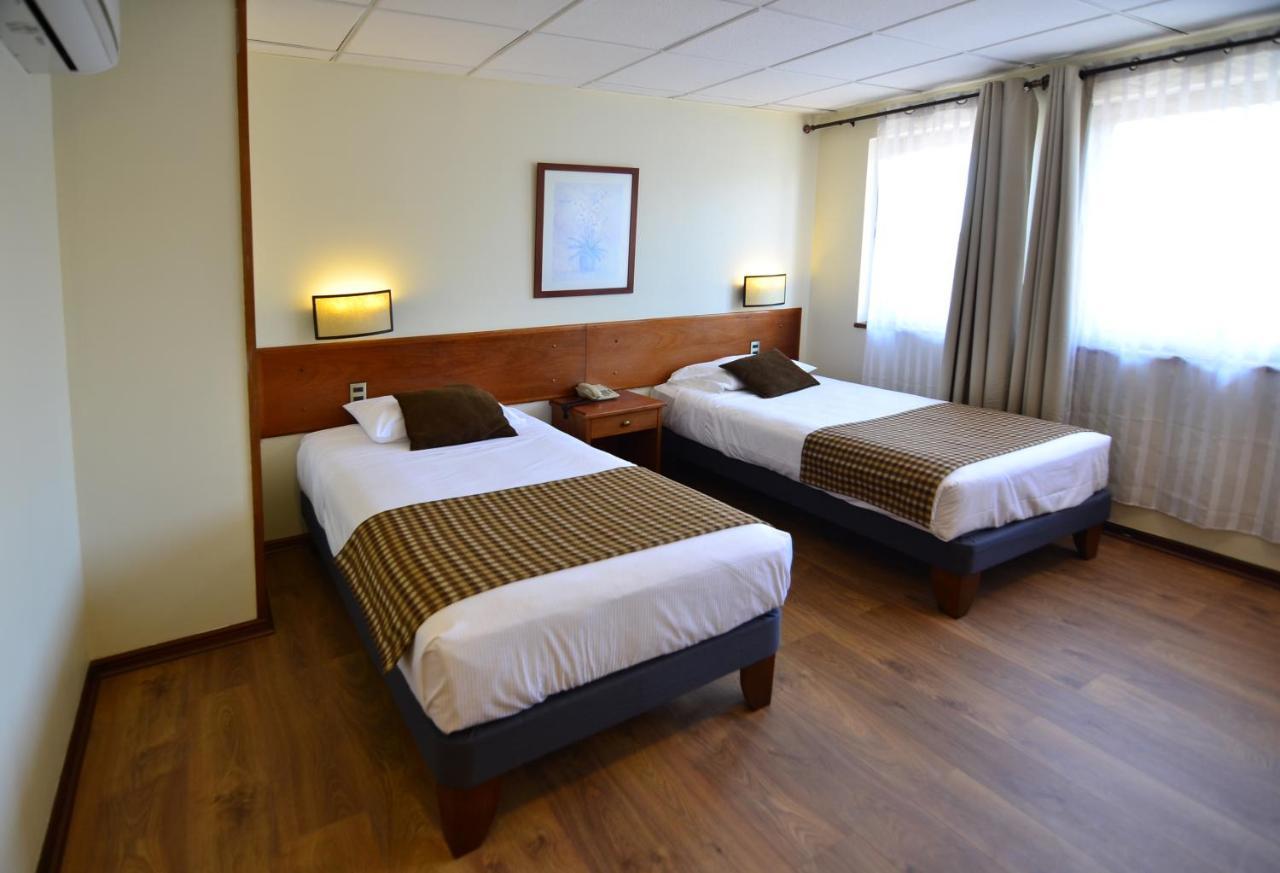 Tur Hotel Santiago Dış mekan fotoğraf