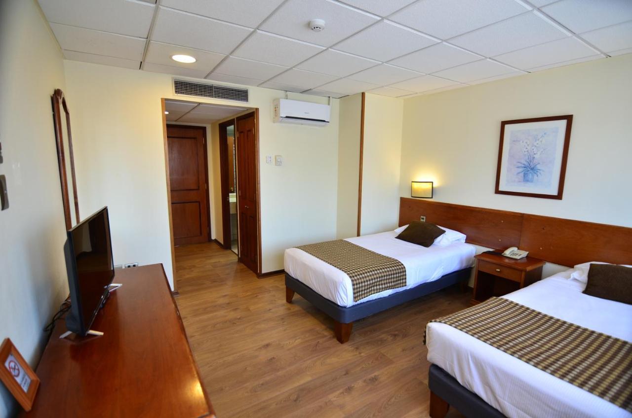 Tur Hotel Santiago Dış mekan fotoğraf